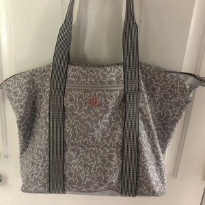 Lululemon All Day Asana Tote
